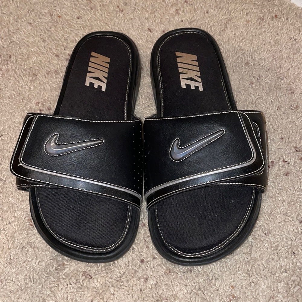 Men’s Nike slides
